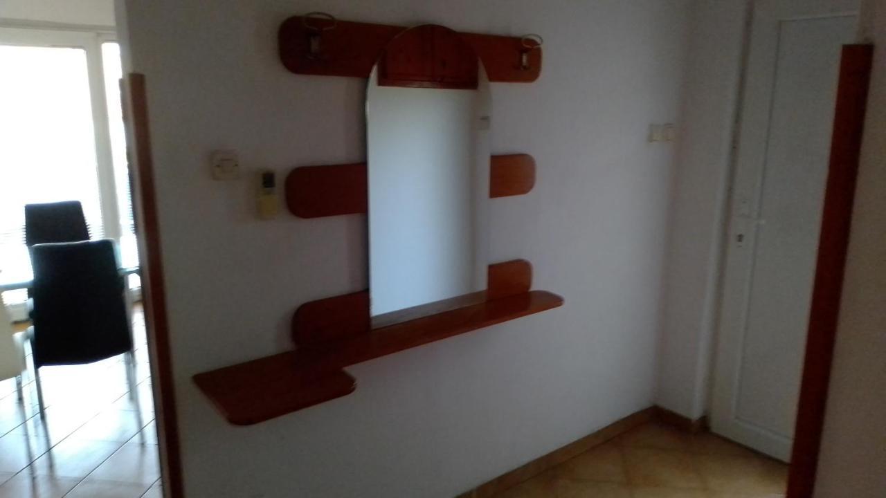 Mirni Kutak * Pula